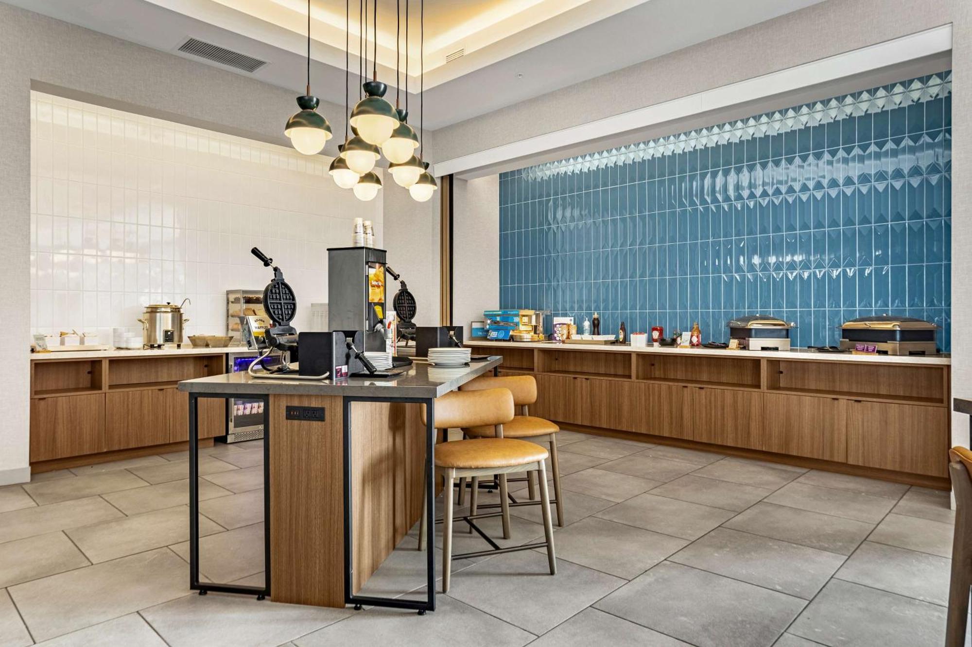 Homewood Suites By Hilton Colorado Springs Airport Ngoại thất bức ảnh